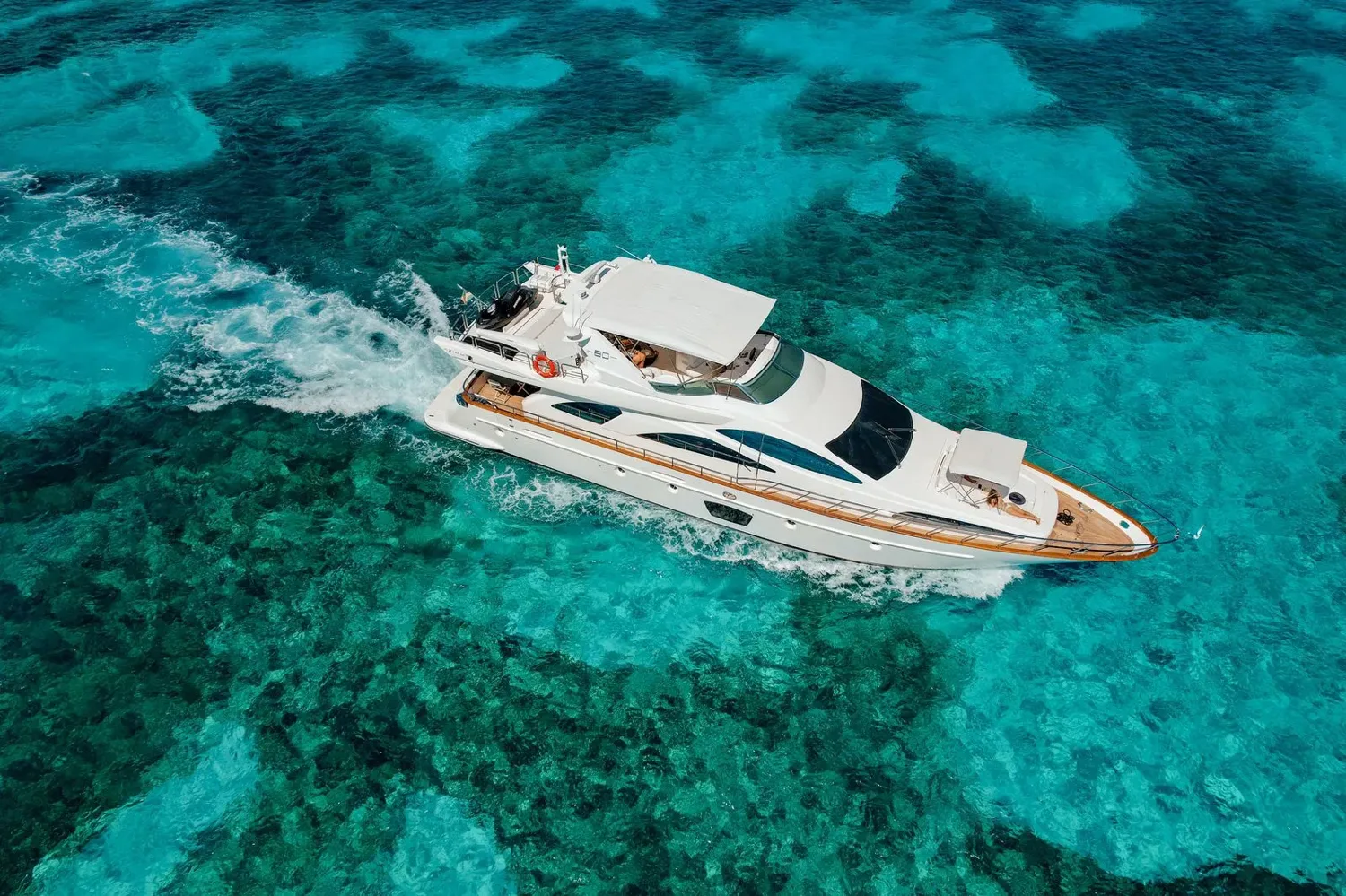 Azimut 85, foto 3