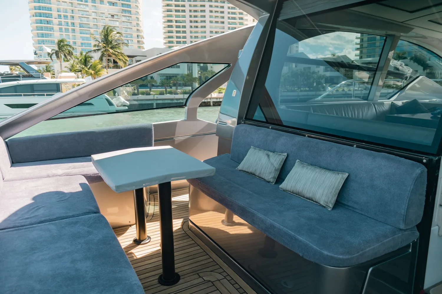 Pershing 56, foto 15