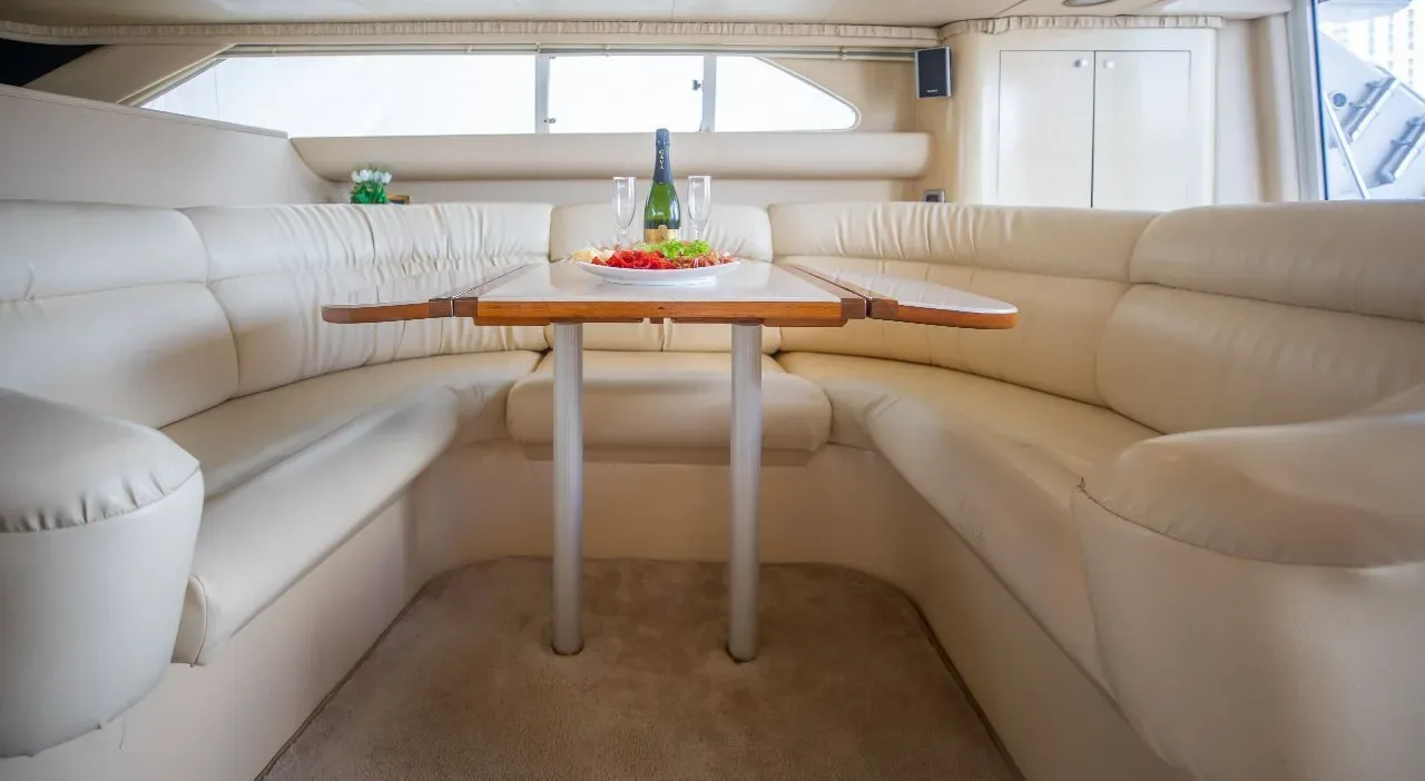 Sea Ray 46 Flybridge, foto 12