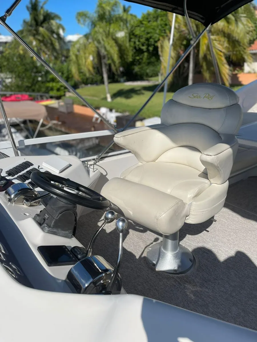 Sea Ray 46 Flybridge, foto 2