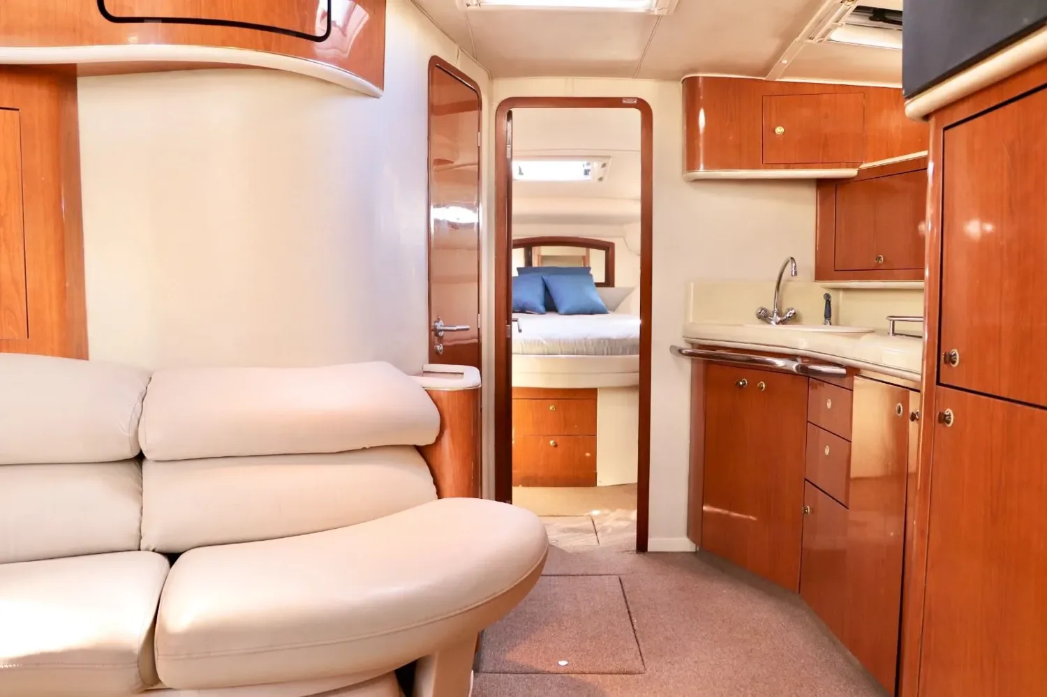 Sea Ray 46, foto 8