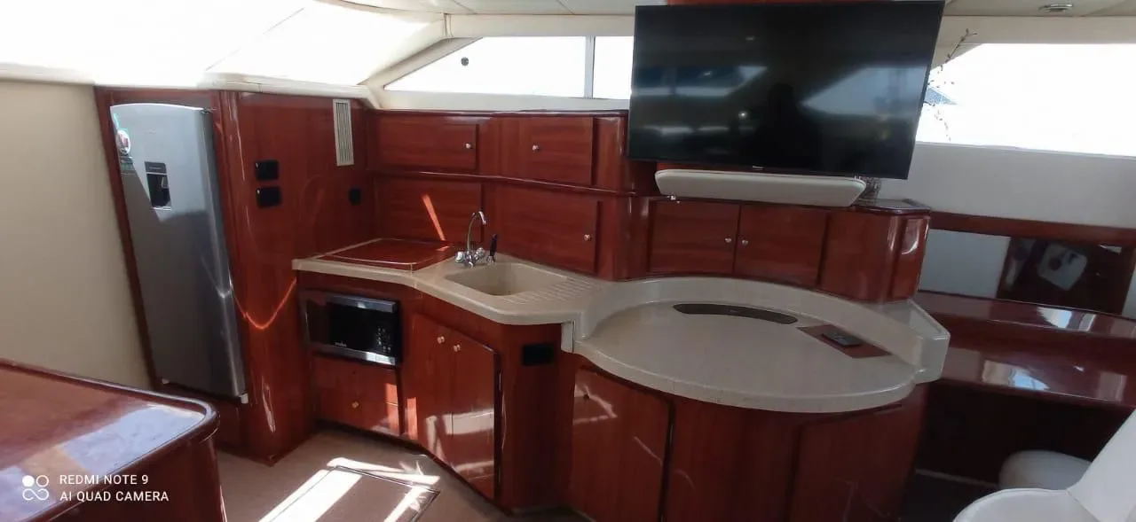 Sea Ray 46 Flybridge, foto 13