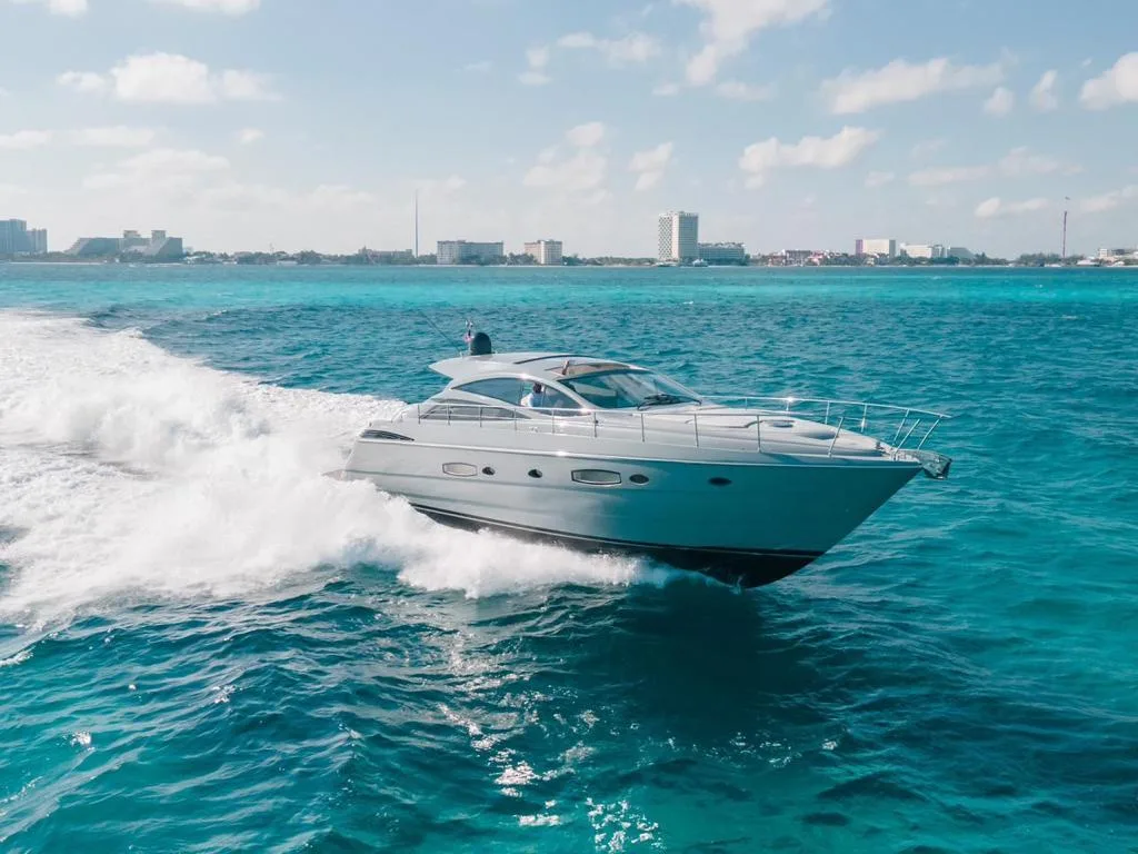 Pershing 63, foto 1