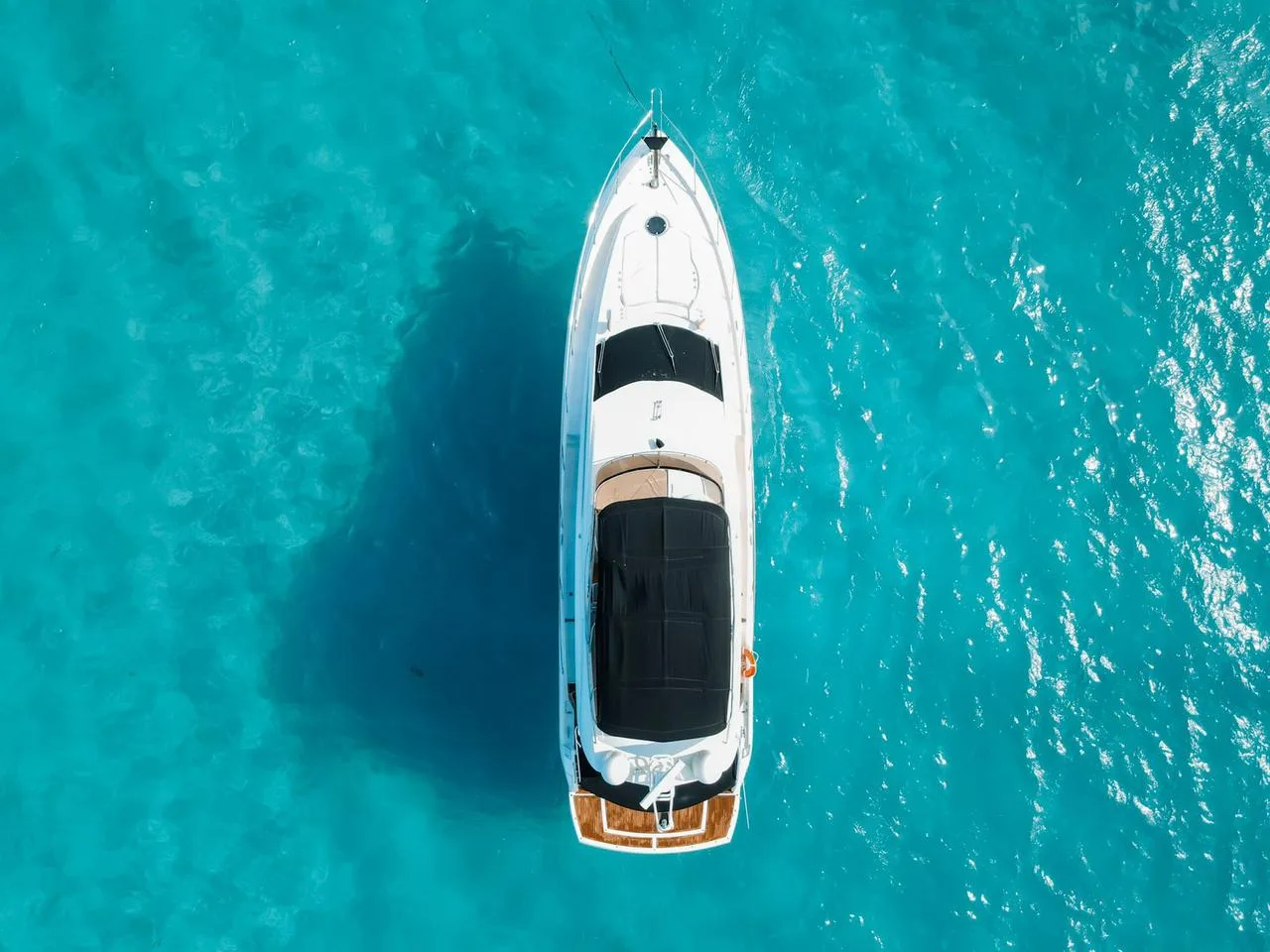 Azimut 64, foto 4