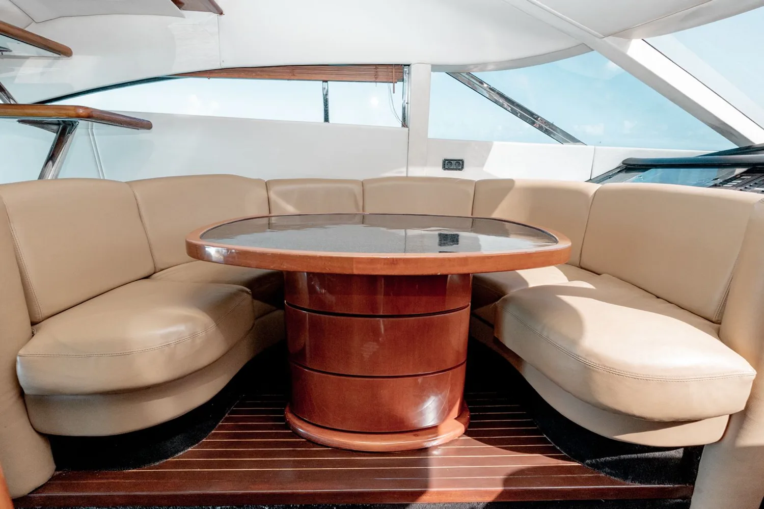 Fairline 70, foto 7