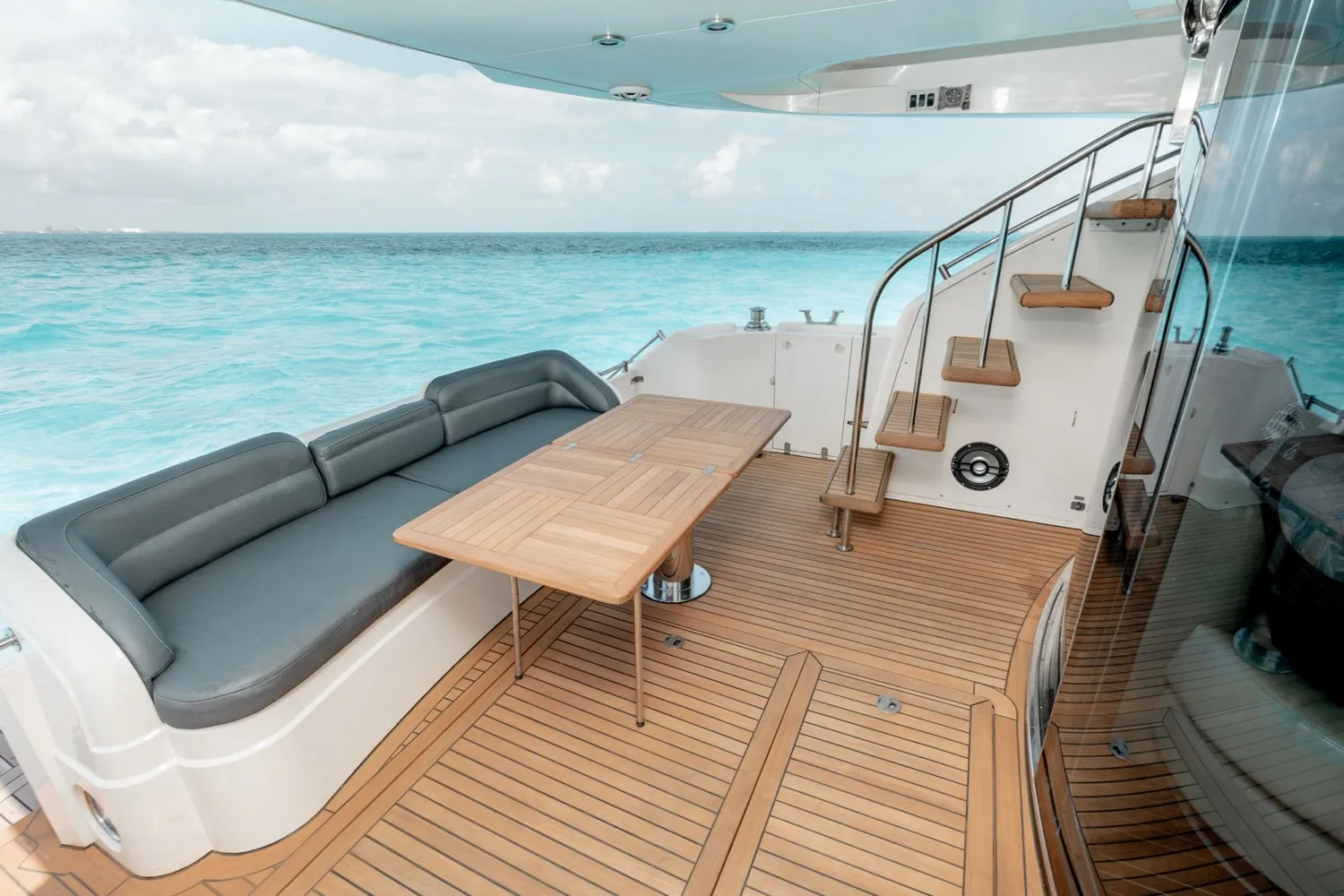 Fairline 70, foto 12