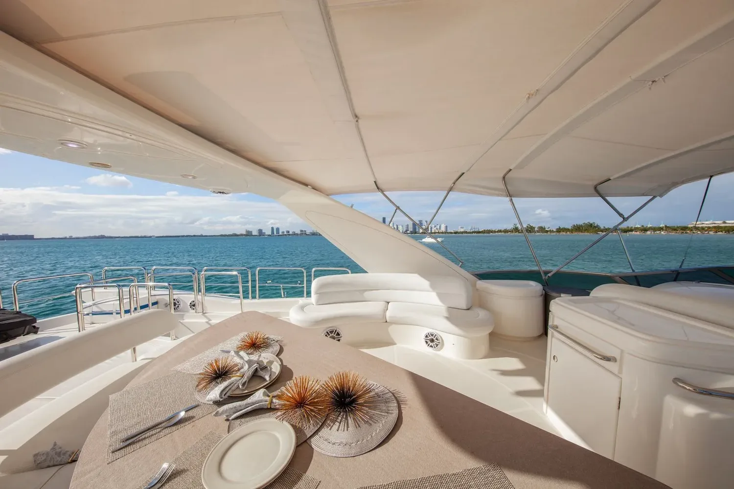 Azimut 85, foto 7