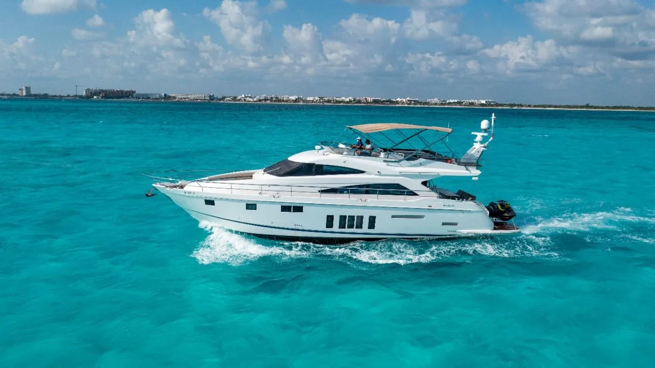 Fairline 70 Flybridge, foto 1