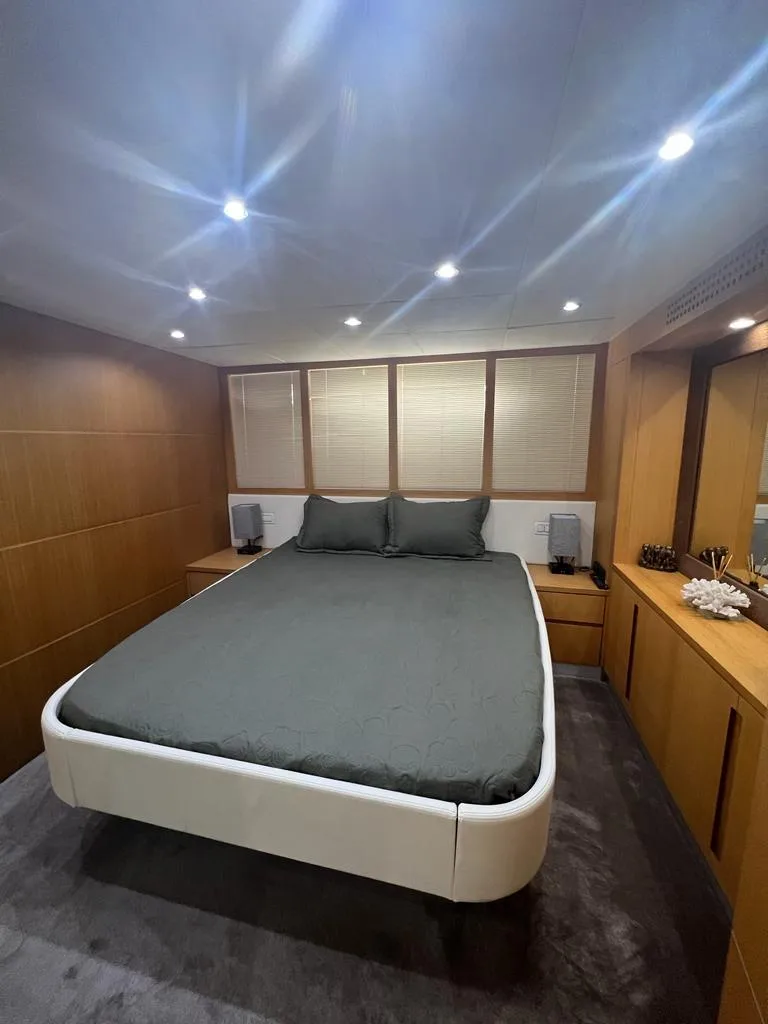 Pershing 63, foto 7