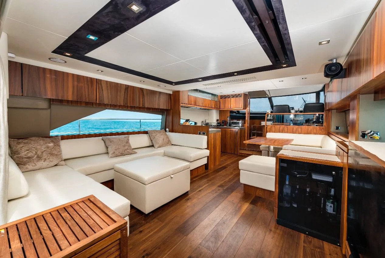Fairline 70 Flybridge, foto 7