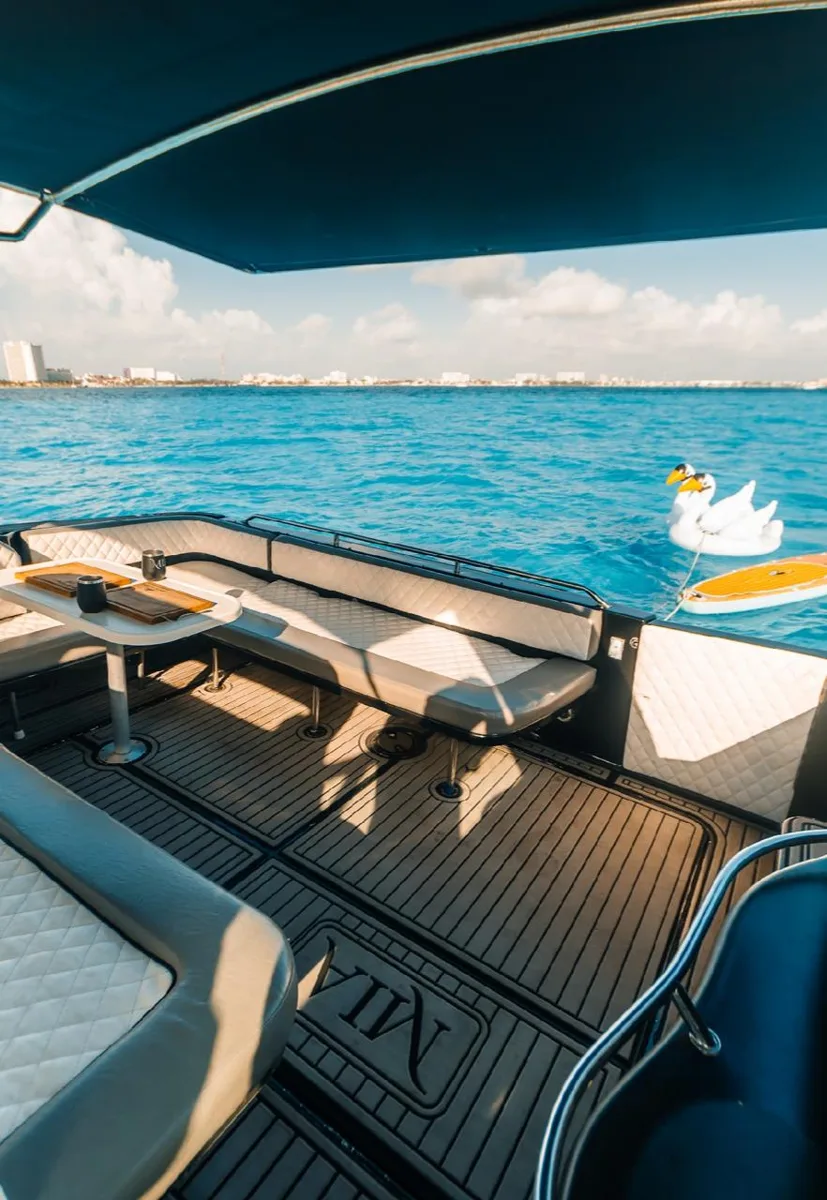 Sea Ray 43, foto 13