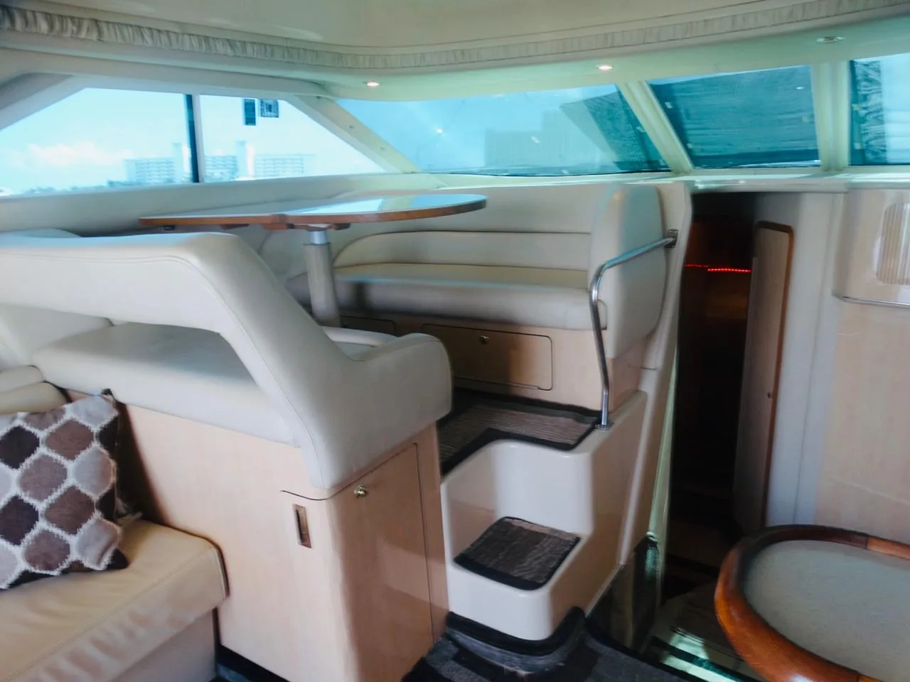 Sea Ray 46 Flybridge, foto 14