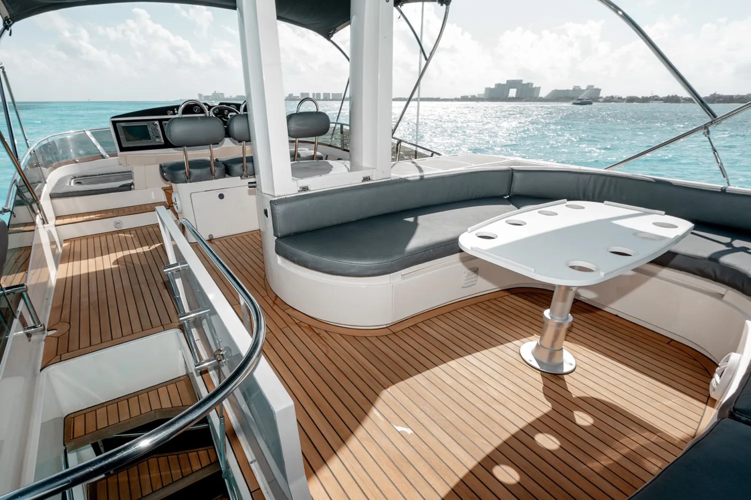Fairline 70, foto 10