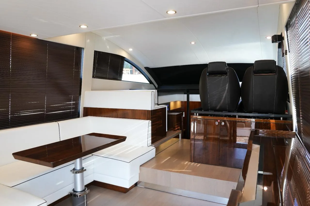 Fairline Squadron 50, foto 17
