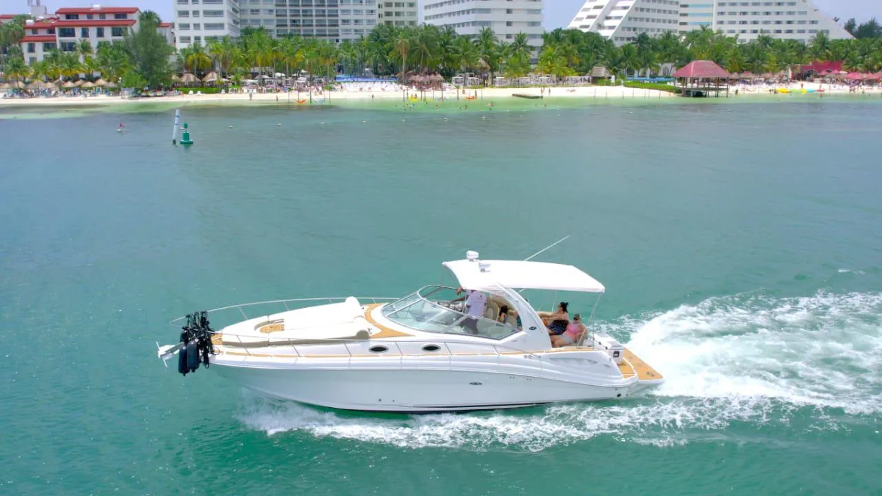 Sea Ray 38 Sundancer, foto 4
