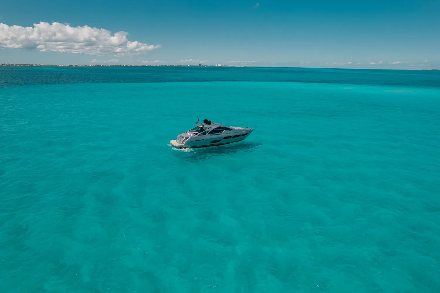 Pershing 56, foto 24
