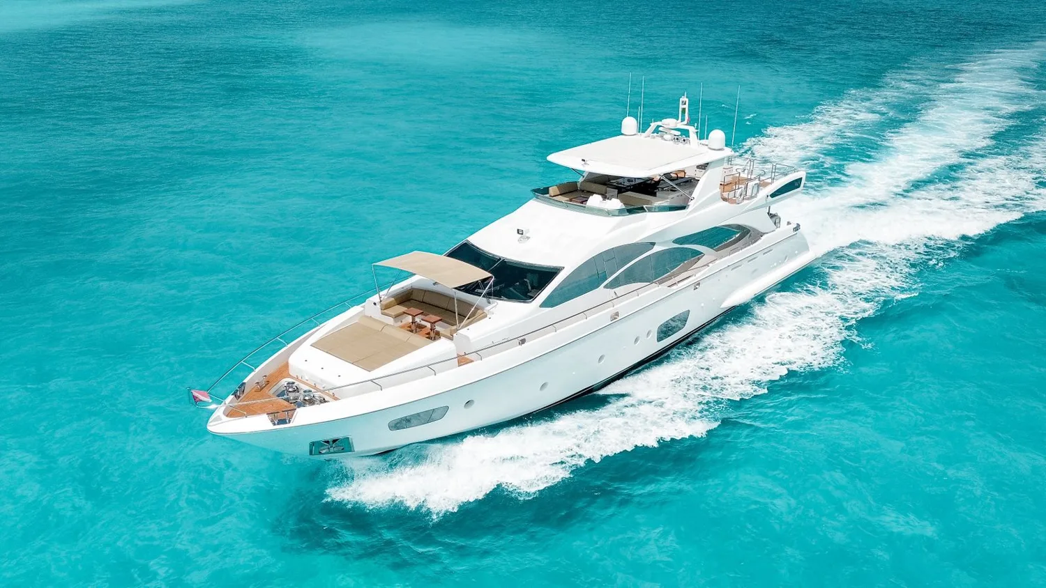 Azimut 100, foto 1