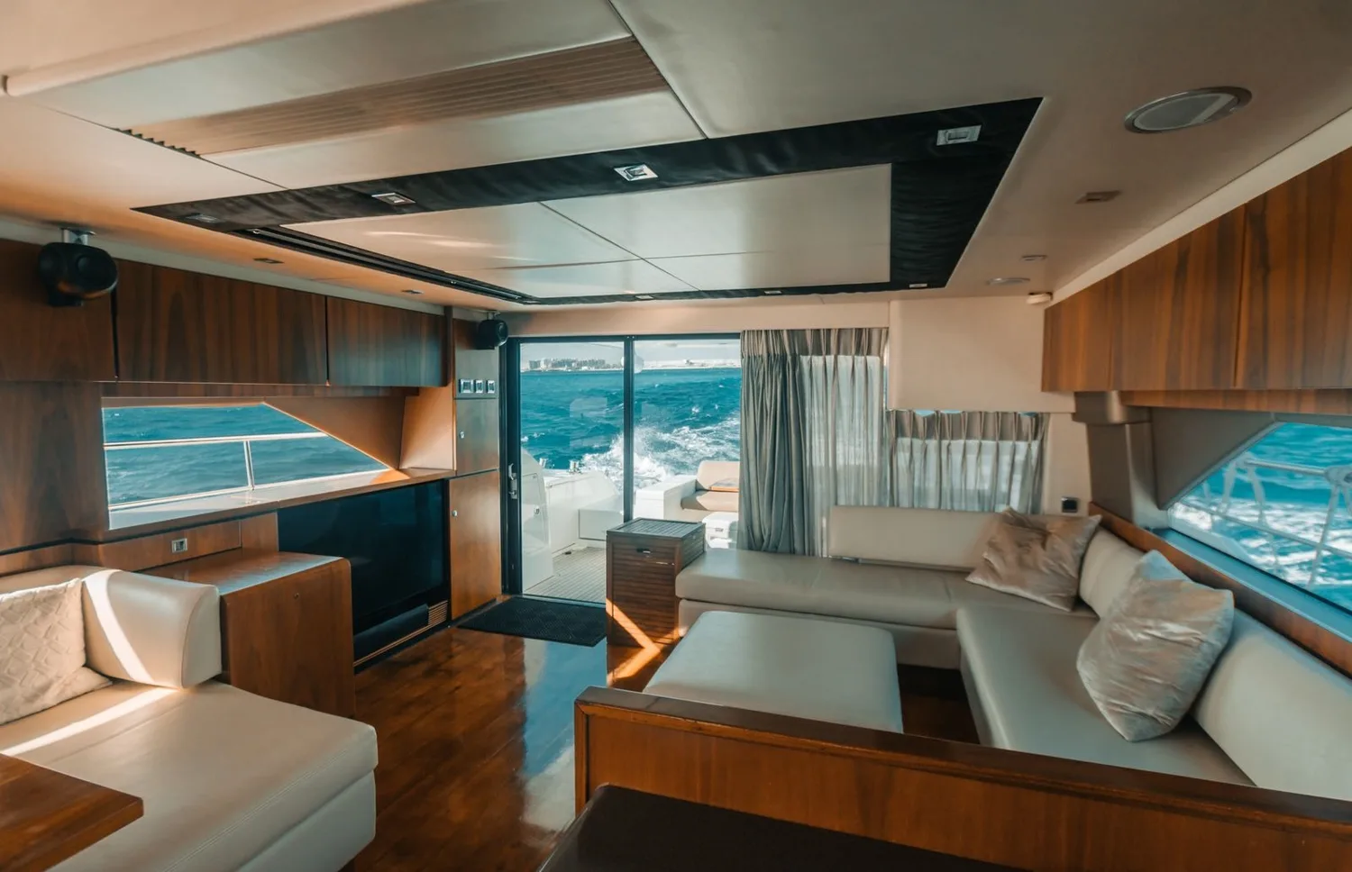 Fairline 70 Flybridge, foto 9