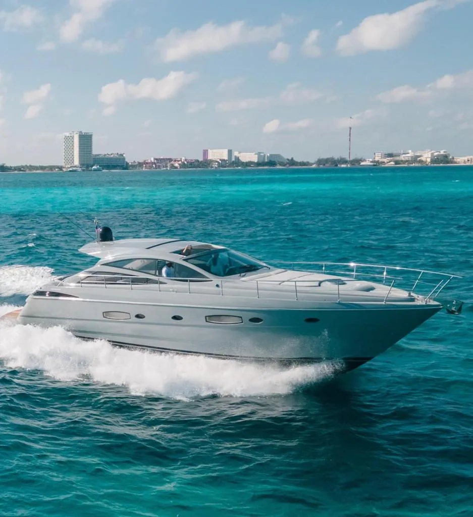 Pershing 63, foto 3