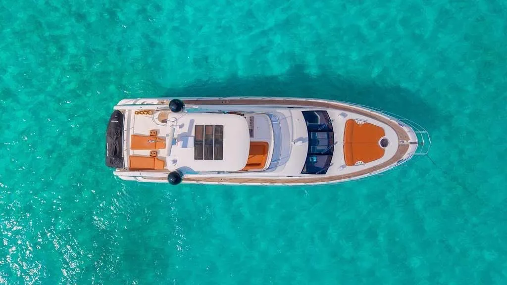 Azimut 60 ft