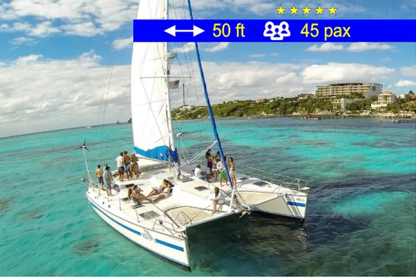 18.Catamaran Tours Group Max Cancun 50 ft / 45 pax