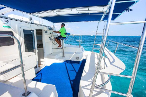 23.Catamaran Party Tours 40 ft / 30 pax - Image 8