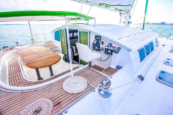 15.Catamaran Tours Groups Cancun 55 ft / 55 pax - Image 5