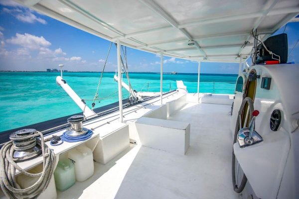 12.Catamaran Tours Gran Grupo Cancun 68 ft / 53 pax - Image 4