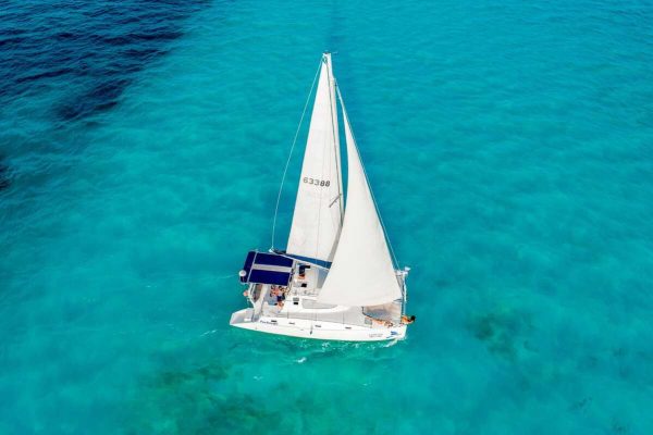 23.Catamaran Party Tours 40 ft / 30 pax - Image 2