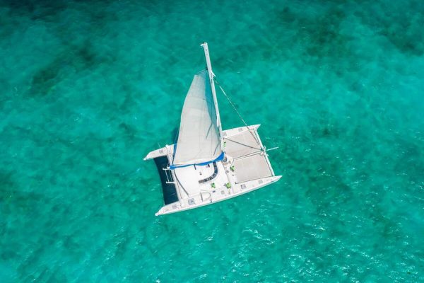 12.Catamaran Tours Gran Grupo Cancun 68 ft / 53 pax - Image 3