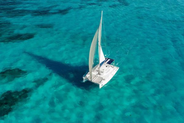 23.Catamaran Party Tours 40 ft / 30 pax - Image 3