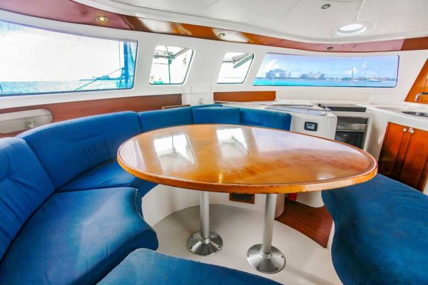 22.Catamaran Group Tours II Cancun 43 ft / 35 pax - Image 6