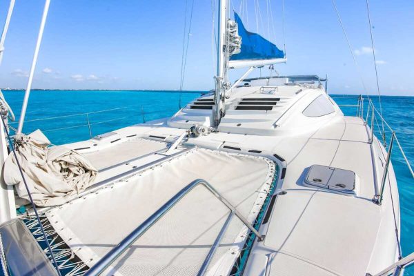 23.Catamaran Party Tours 40 ft / 30 pax - Image 4