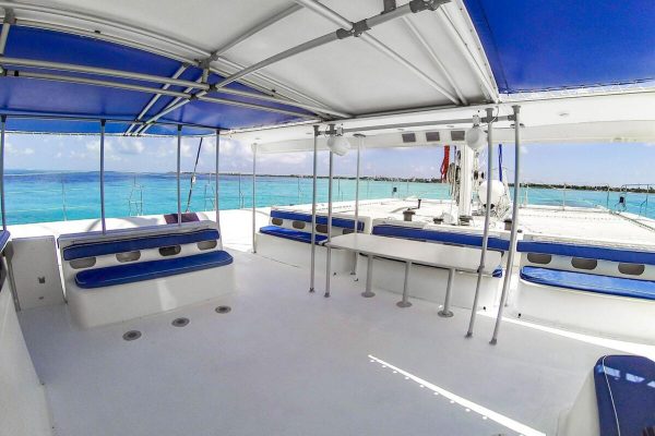 27.Catamaran Mega Tours Cancún 75 ft / 100 pax - Image 5
