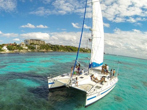 18.Catamaran Tours Group Max Cancun 50 ft / 45 pax - Image 4