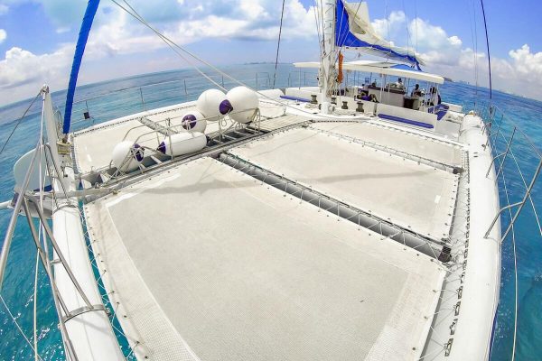 27.Catamaran Mega Tours Cancún 75 ft / 100 pax - Image 7