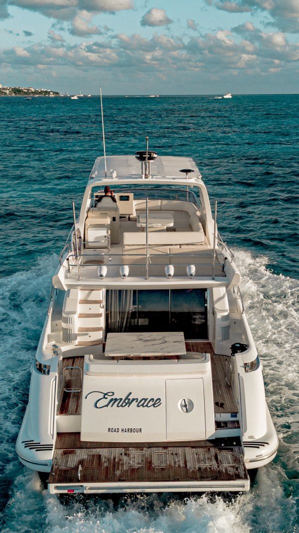 23. AZIMUT 65 FT - Image 10
