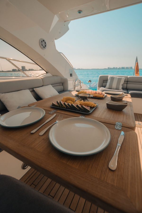 31.SUNSEEKER 64FT - Image 24
