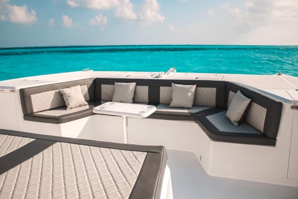 42.Luxury catamaran 51FT - Image 14