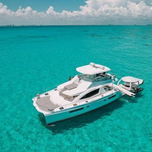 48.CATAMARAN 51 FT