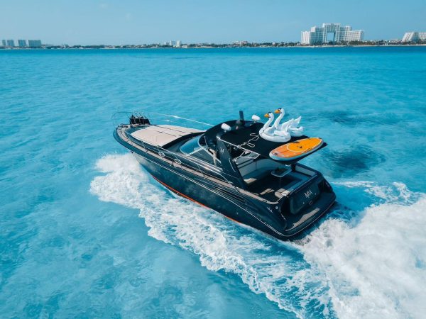 37.SEARAY 43 FT