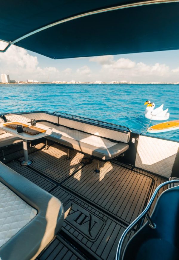 37.SEARAY 43 FT - Image 14
