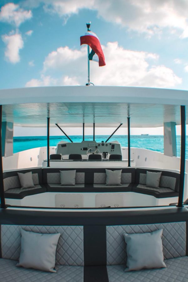 42.Luxury catamaran 51FT - Image 8